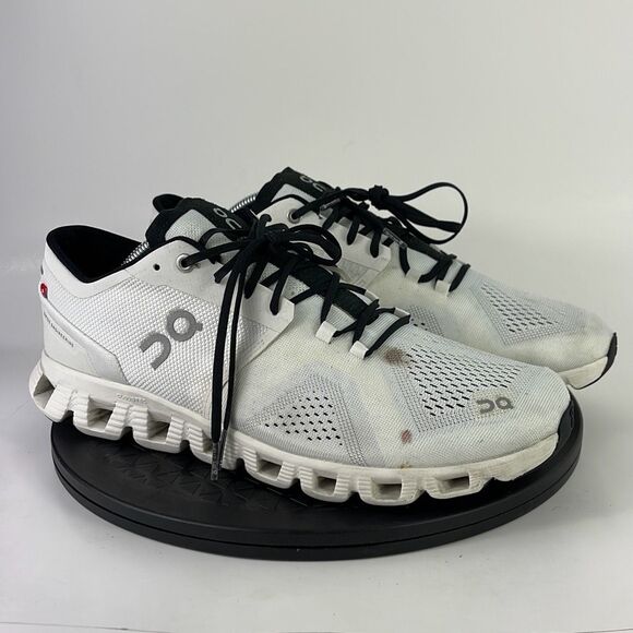 On Cloud X White/Black Athletic Running Shoes Men’s Size 11 - Picture 3 of 11